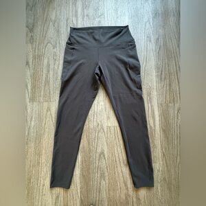 Uniqlo Fold-Over Waist Leggings in Dark Brown